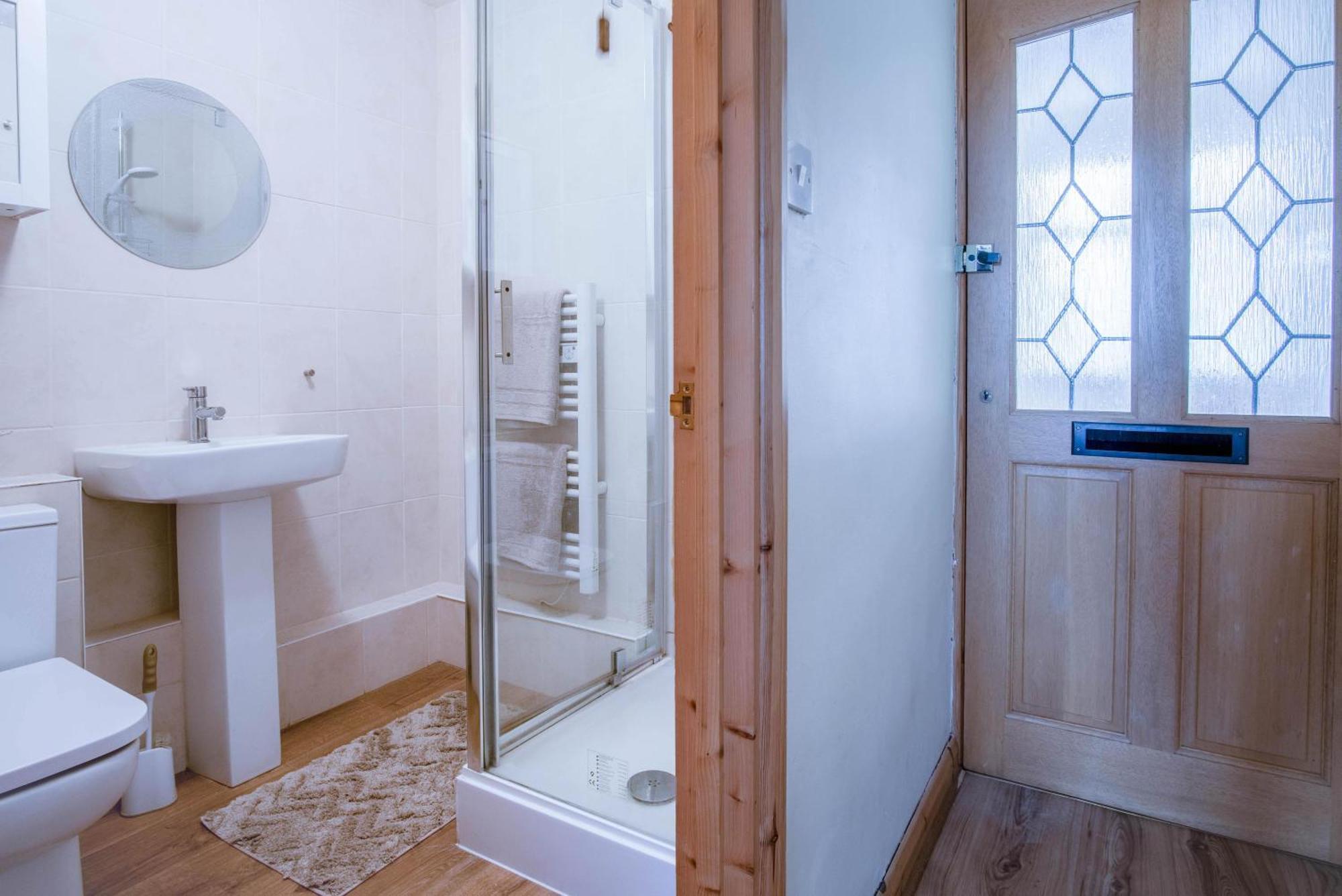Apartment Harbour Hideaway - 1 Bedroom - *